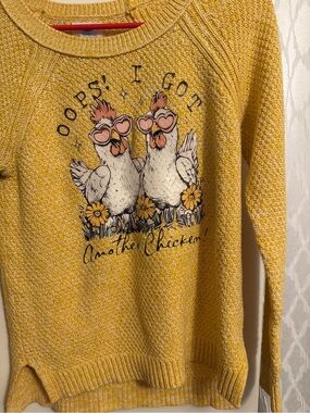Source Unknown Mustard Yellow Crewneck Sweater with Sunglass Chickens Graphic